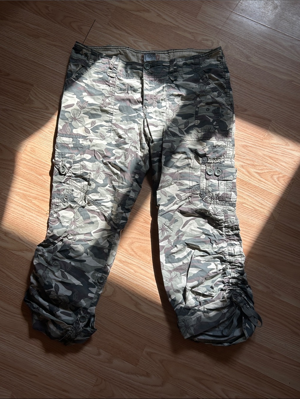 Low Rise Camouflage Cargo Capris - Green Camo